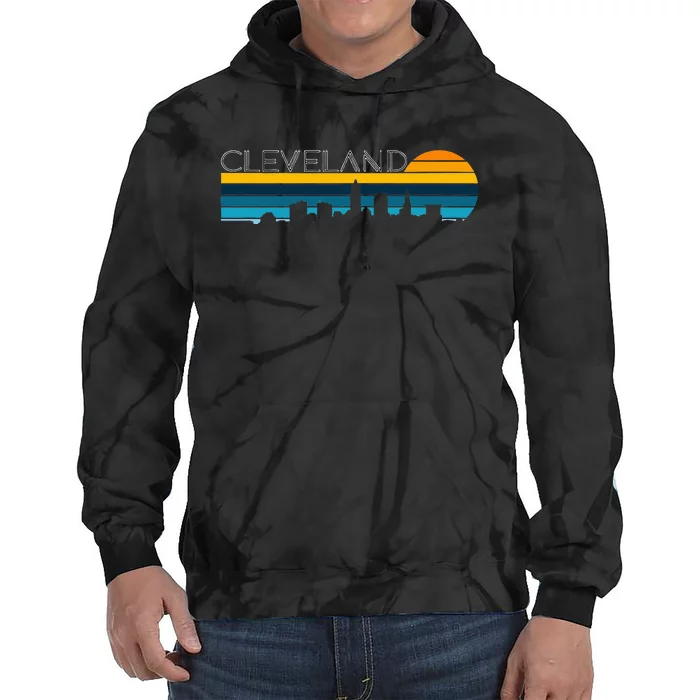 Cleveland Skyline Vintage Retro Sunset Cleveland Cityscape Tie Dye Hoodie