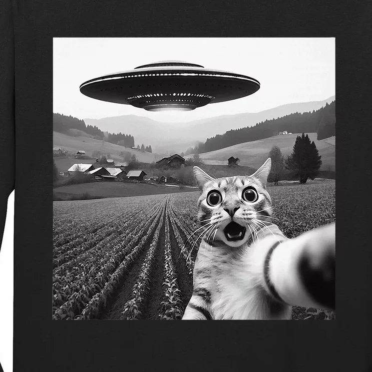 Cat Selfie With Alien Ufo Funny Cat Gifts Tall Long Sleeve T-Shirt