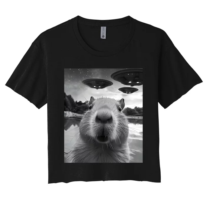 Capybara Selfie With Ufos Weird Women's Crop Top Tee