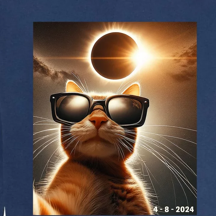 Cat Taking A Selfie With Solar 2024 Eclipse Wearing Glasses Garment-Dyed Sweatshirt