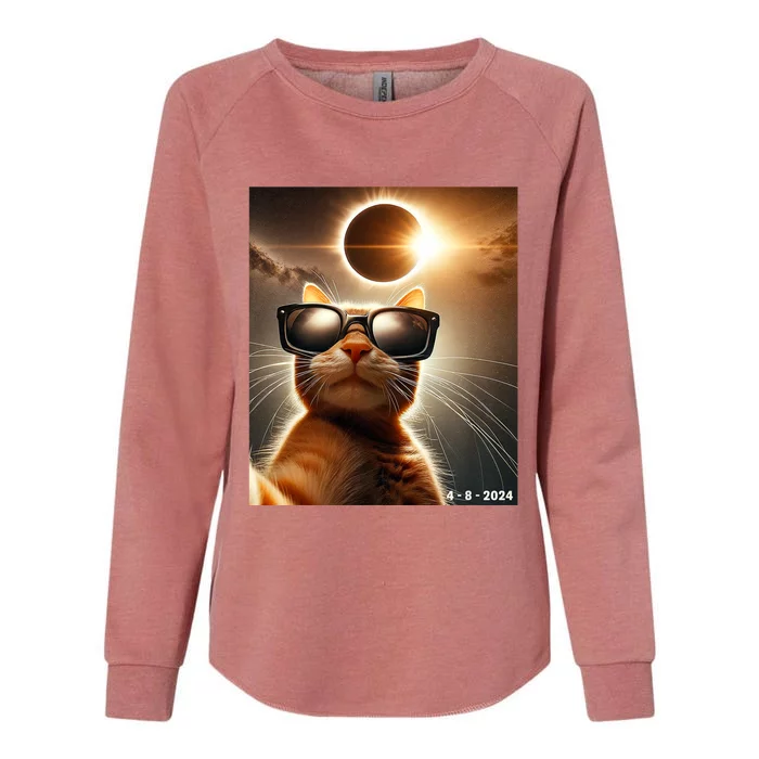 Cat Taking A Selfie With Solar 2024 Eclipse Wearing Glasses Womens California Wash Sweatshirt