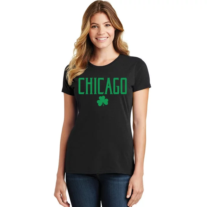 Chicago Text With Irish Shamrock Green Print Gift Women's T-Shirt