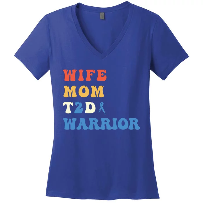 Cool T2d Warrior Type 2 Diabetes Mom Wife Diabetes Awareness Gift Women's V-Neck T-Shirt