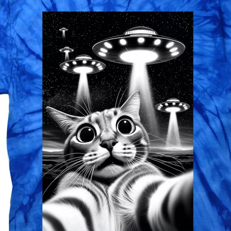 Cat Ufo | Funny Invasion Meme Retro Alien Cat Ufo Selfie Tie-Dye T-Shirt