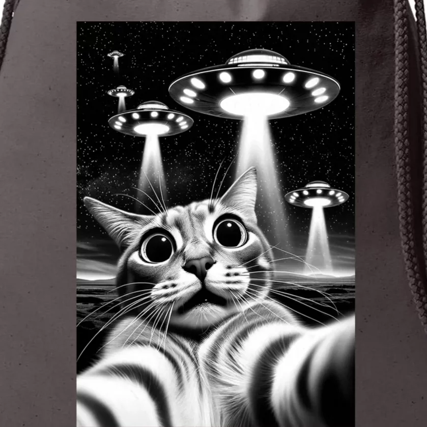 Cat Ufo | Funny Invasion Meme Retro Alien Cat Ufo Selfie Drawstring Bag