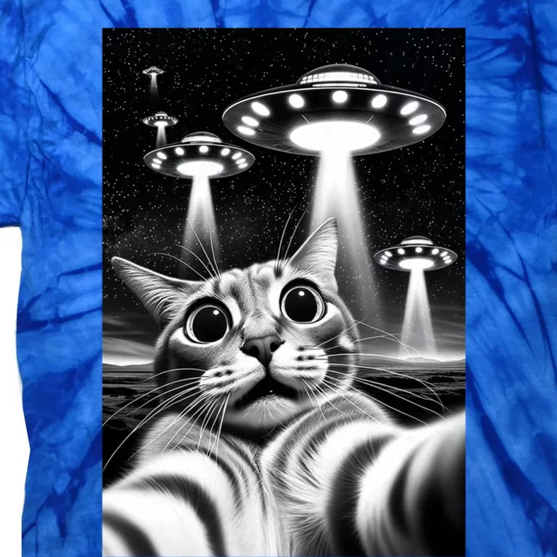 Cat Ufo Funny Invasion Meme Retro Alien Cat Ufo Selfie Cute Gift Tie-Dye T-Shirt