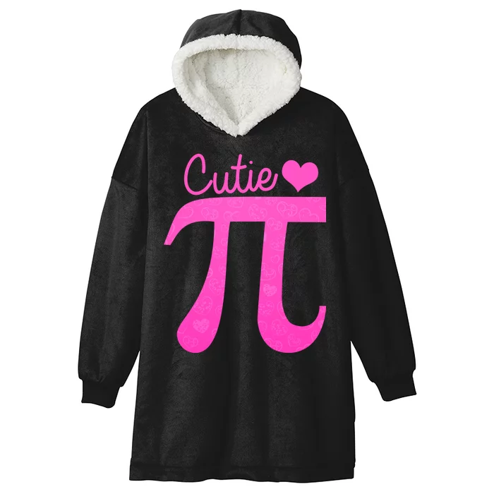 Cutie Pi Hooded Wearable Blanket