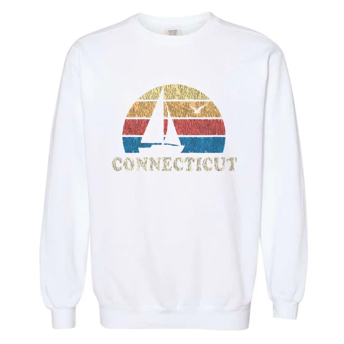 Connecticut Vintage Sailboat 70s Throwback Sunset Garment-Dyed Sweatshirt