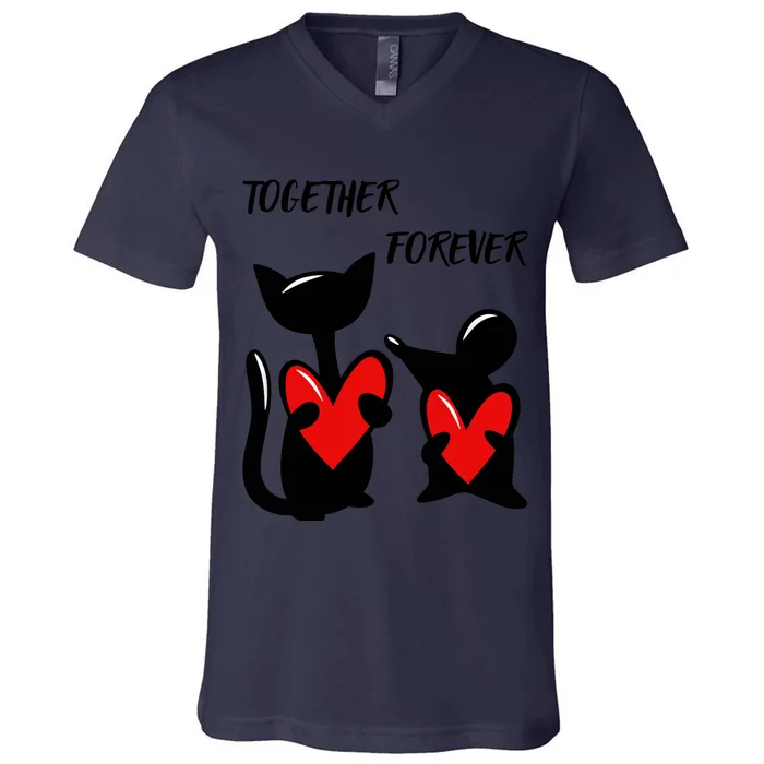 Cat with a mouse holding hearts in their paws. V-Neck T-Shirt