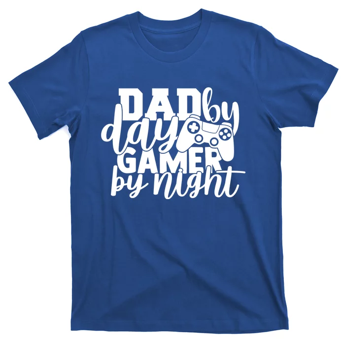 Dad By Day Gamer By Night Funny Fathers Day Dad Video Games Cool Gift T-Shirt