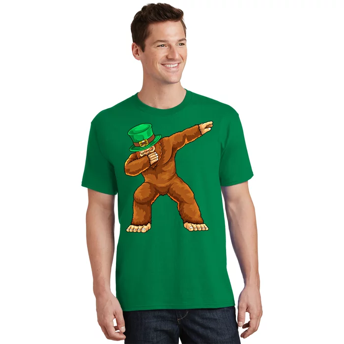 Dabbing Bigfoot Leprechaun St Patricks Day Irish Sasquatch Great Gift T-Shirt