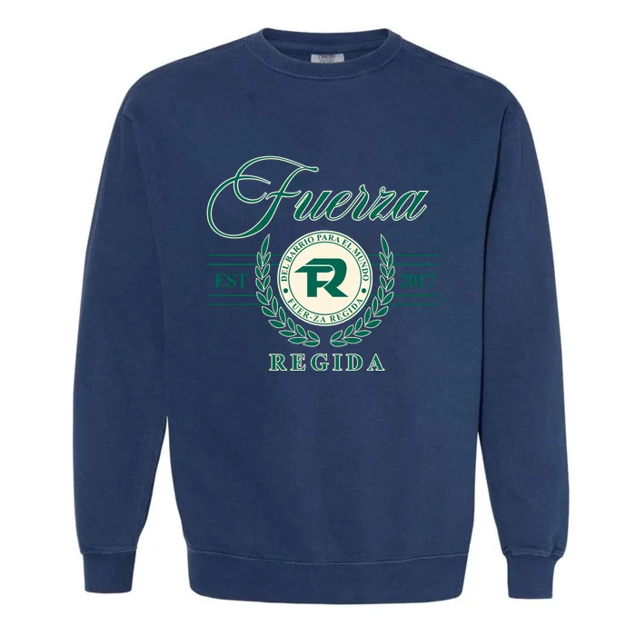 Del Barrio Para El Mundo Fuerza Regida Garment-Dyed Sweatshirt