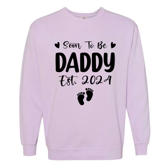 Dad Est 2024 Soon To Be Daddy Pregnancy Announcement Garment-Dyed Sweatshirt