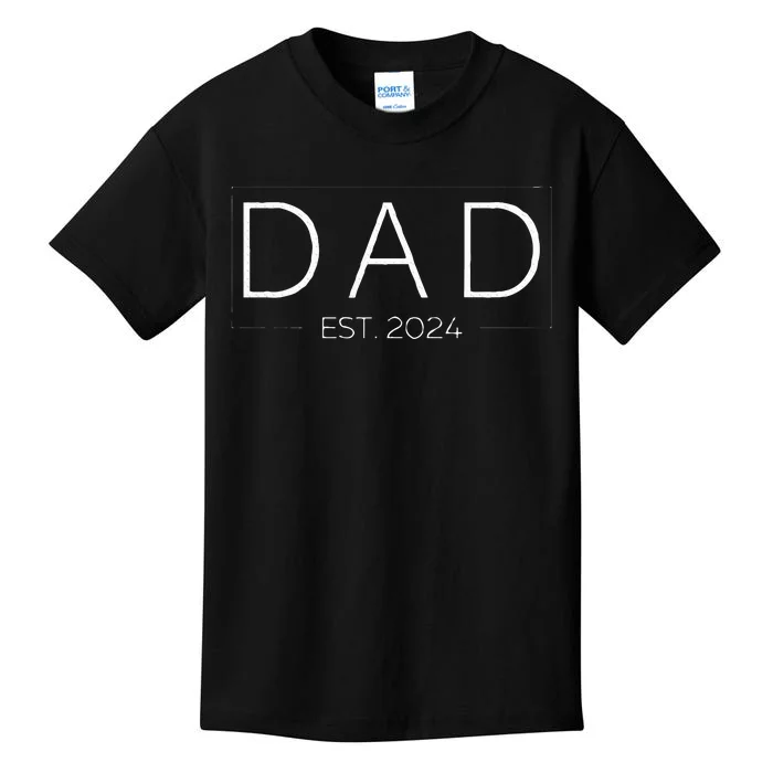 Dad Est. 2024 Promoted To Father 2024 First Fathers Day Kids T-Shirt