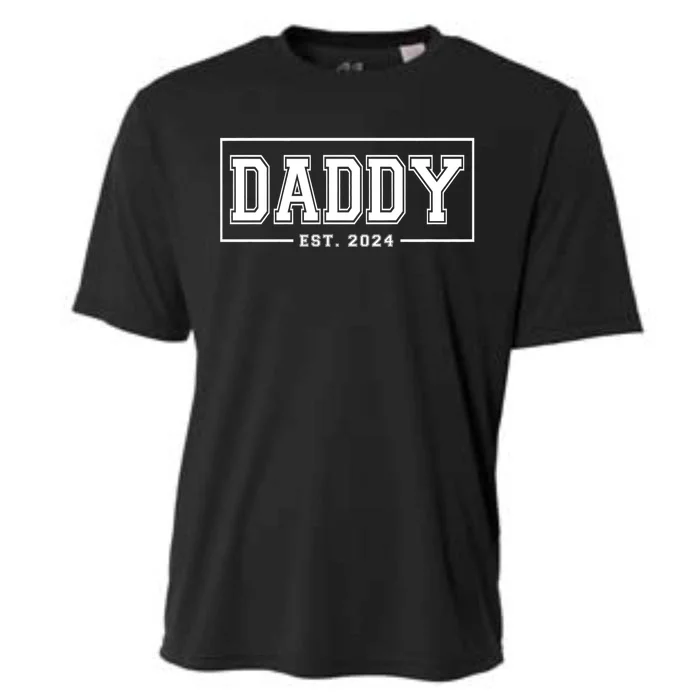 Daddy Est 2024 Promoted To Dad 2024 Pregnancy Announcement Cooling Performance Crew T-Shirt