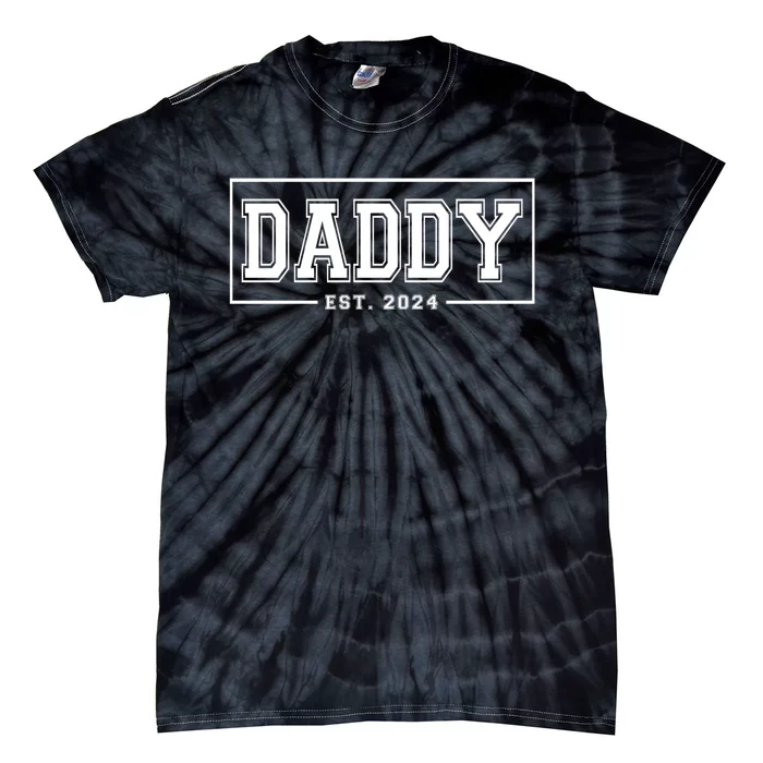 Daddy Est 2024 Promoted To Dad 2024 Pregnancy Announcement Tie-Dye T-Shirt