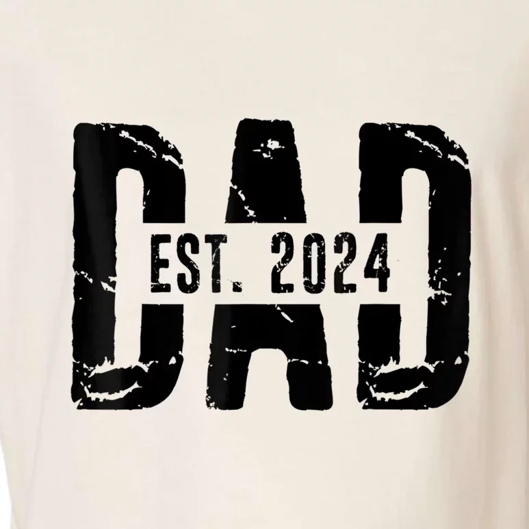 Dad Est. 2024 Gift Dad Fathertobe 2024 Fathers Day Garment-Dyed Women's Muscle Tee