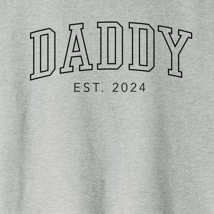 Daddy Est 2024 New Dad Fathers Day Gift Women's Crop Top Tee