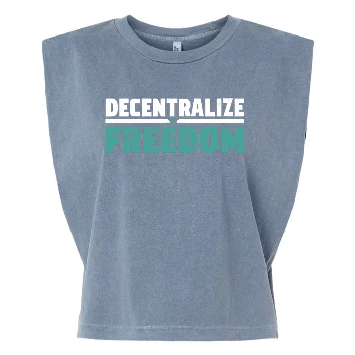 Decentralize Freedom Garment-Dyed Women's Muscle Tee