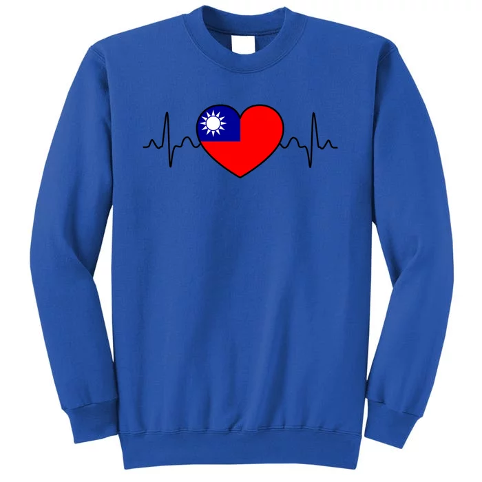 Distressed Flag Heartbeat Design Cool Taiwan Flag Gift Tall Sweatshirt