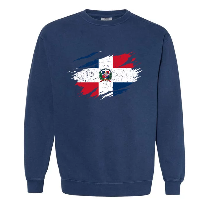 Dominican Flag Vintage Dominican Republic Pride Roots Gift Garment-Dyed Sweatshirt