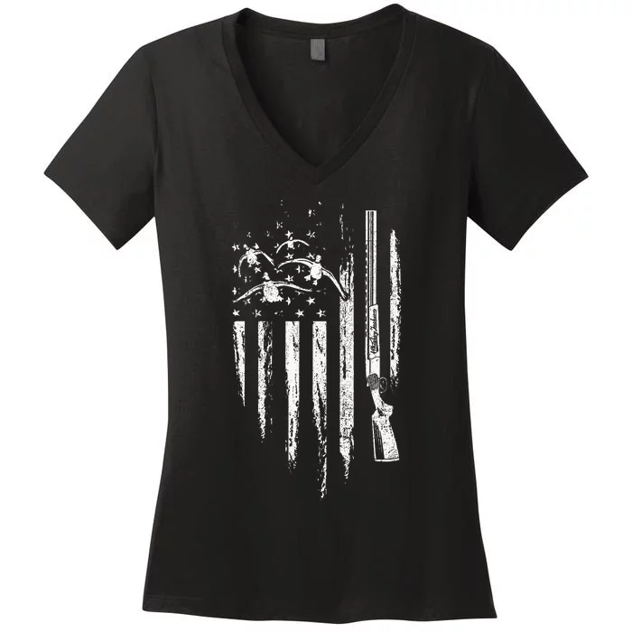 Duck Hunting American Flag Waterfowl Goose Gift For Hunter Women's V-Neck T-Shirt