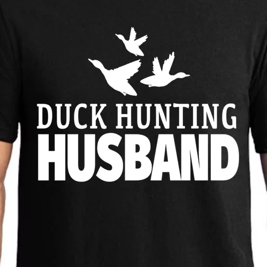 Duck Hunting Husband Flying Ducks Gift Pajama Set