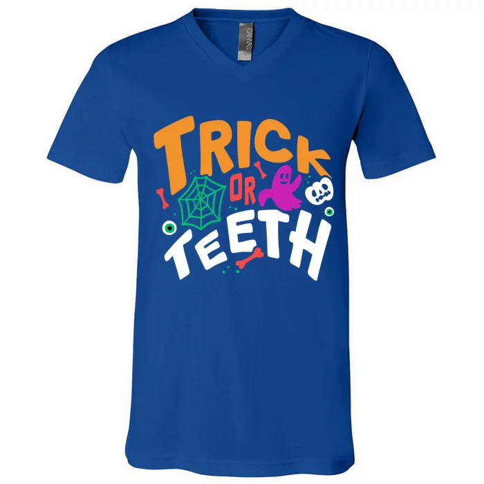 Dentist Halloween Trick Or Treat Brush Your Teeth Dental Great Gift V-Neck T-Shirt