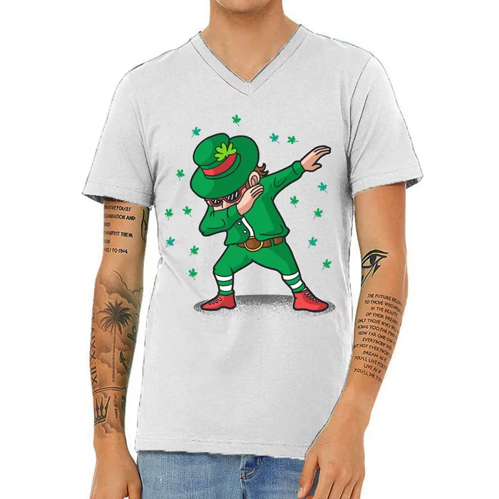 Dabbing Leprechaun St Patricks Day Party V-Neck T-Shirt