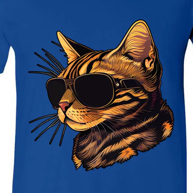 Dad Mom Cat Sunglasses Bengal Cat Funny Gift V-Neck T-Shirt