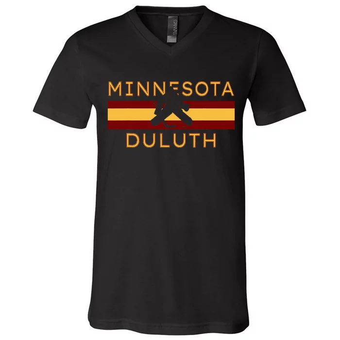 Duluth Minnesota Hockey Goalie Player Minnesotans Coach V-Neck T-Shirt