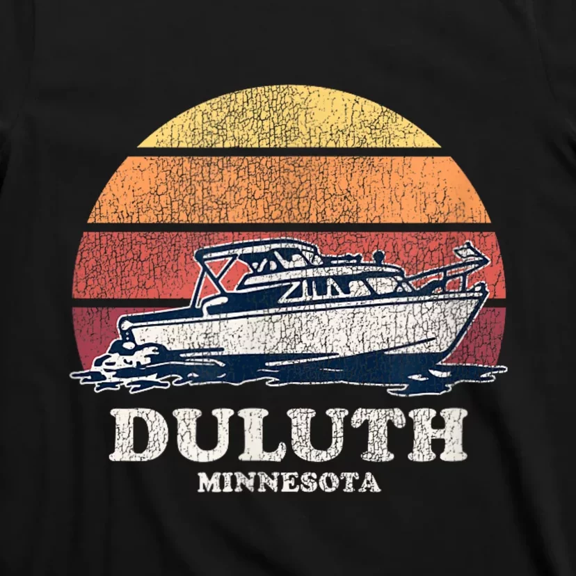 Duluth MN Vintage Boating 70s Retro Boat T-Shirt