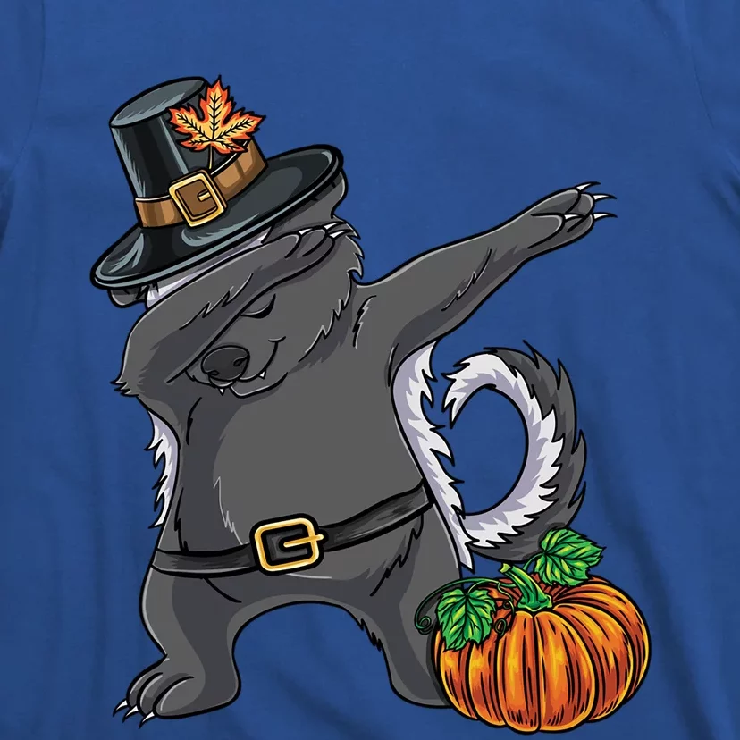 Dabbing Pilgrim Honey Badger Thanksgiving Gift T-Shirt