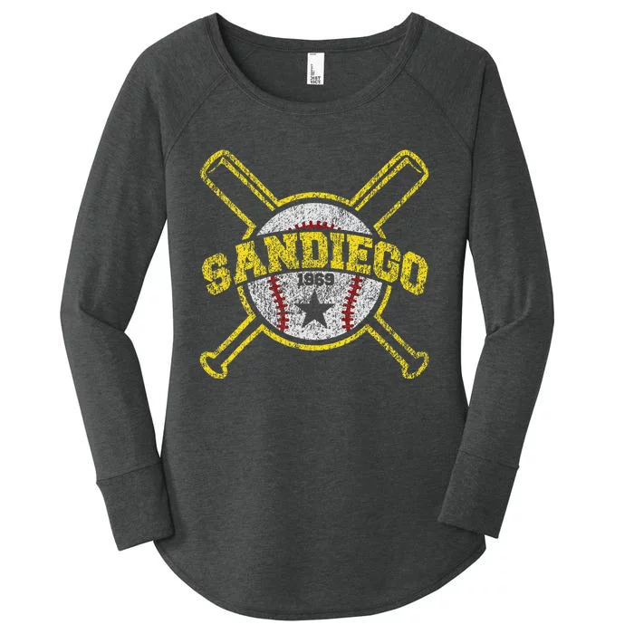 Distressed Retro San Diego Baseball Sd Vintage Women's Perfect Tri Tunic Long Sleeve Shirt