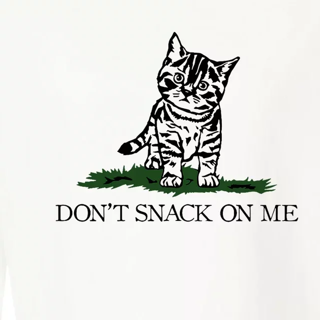 DonT Snack On Me Yellow Cat TheyRe Eating Pets Funny Trump Cropped Pullover Crew