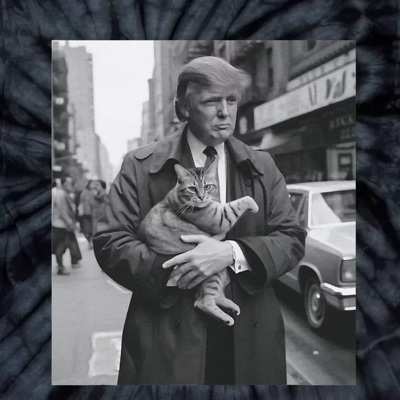 Donald Trump And Cat In Nyc Tie-Dye T-Shirt