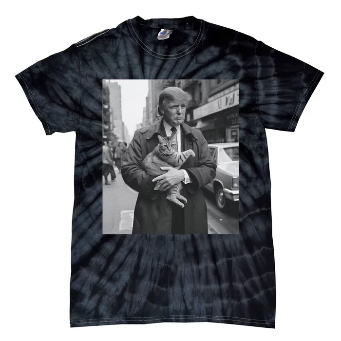 Donald Trump And Cat In Nyc Tie-Dye T-Shirt