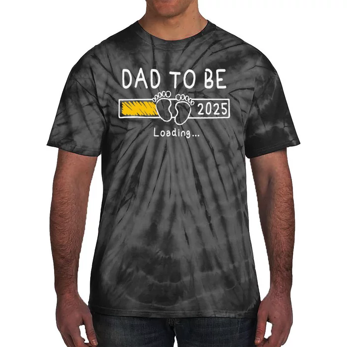 Dad To Be 2025 Dad Est 2025 Daddy To Be Promoted To Daddy Gift Tie-Dye T-Shirt