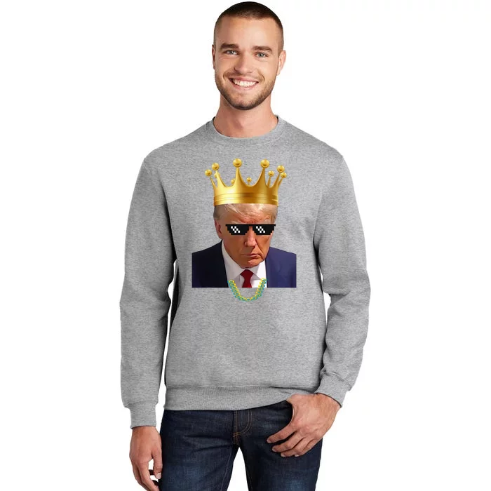 Donald Trump King Trump Mug Shot Aug. 2024 Thug Life Retro Tall Sweatshirt