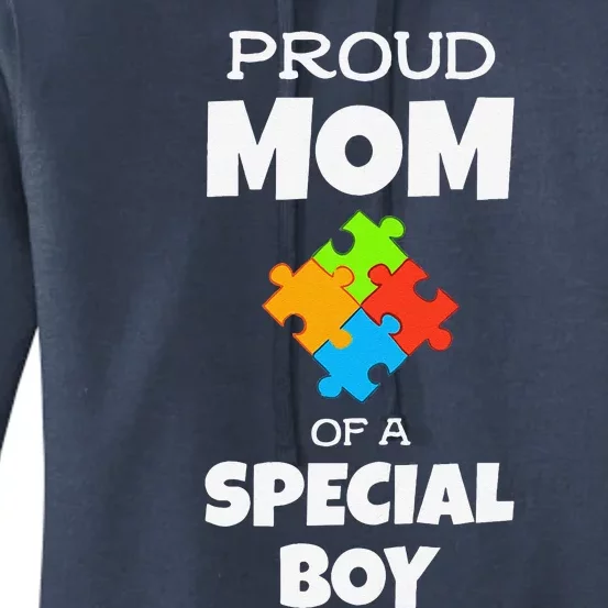 Encouraging ASD Puzzle Design Proud Mom Of Autistic Women's Pullover Hoodie