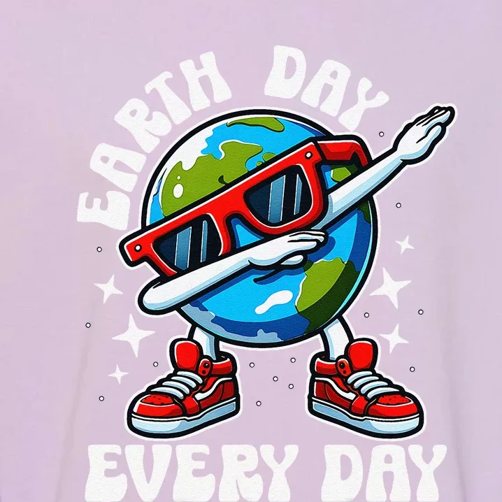 Earth Day 2024 Funny Earth Day Dab Cute Garment-Dyed Sweatshirt