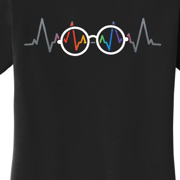 Eye Doctor Gifts Glasses Heartbeat Optician Optometrist Women's T-Shirt