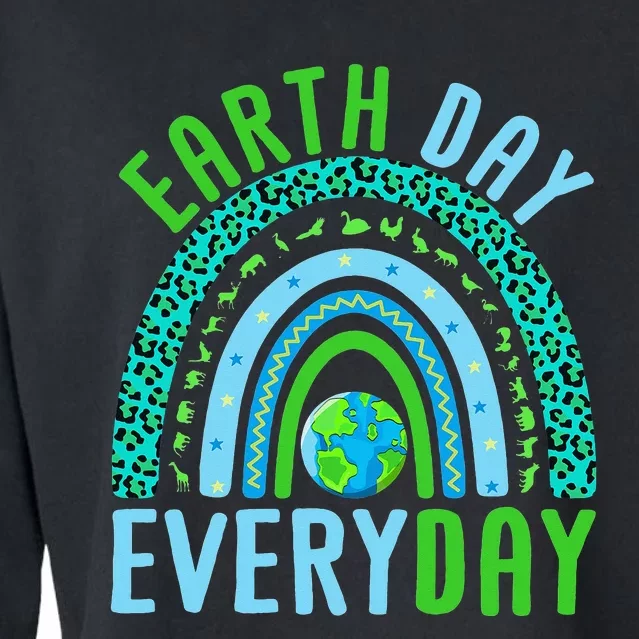 Every Day Planet Earth Rainbow Environment Earth Day Cropped Pullover Crew