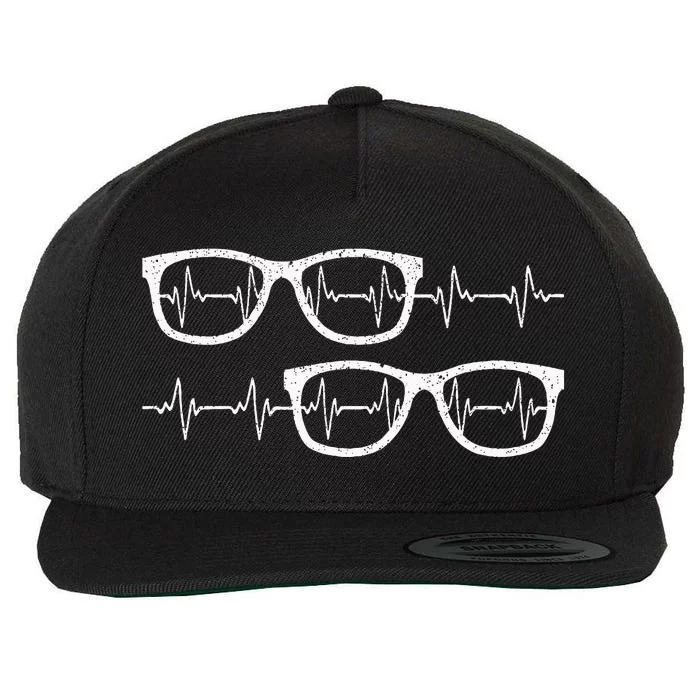 Eyeglass Heartbeat Optician Eye Doctor Ophthalmology Wool Snapback Cap