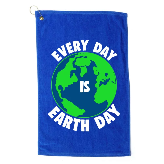 Everyday Is Earth Day Retro Vintage Great Gift Earth Globe Gift Platinum Collection Golf Towel