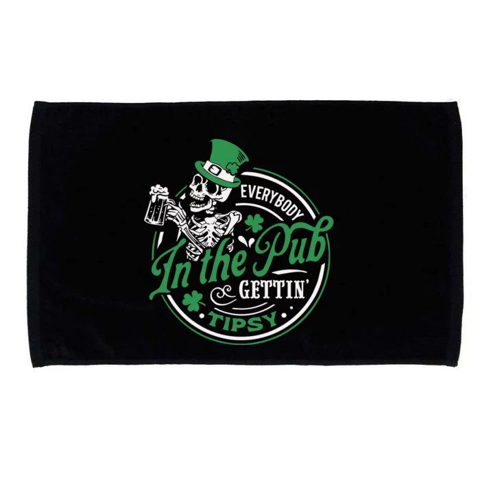 Everybody In The Pub Gettintipsy Microfiber Hand Towel