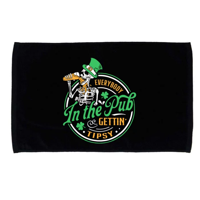 Everybody In The Pub Getting Tipsy St Patricks Day Microfiber Hand Towel