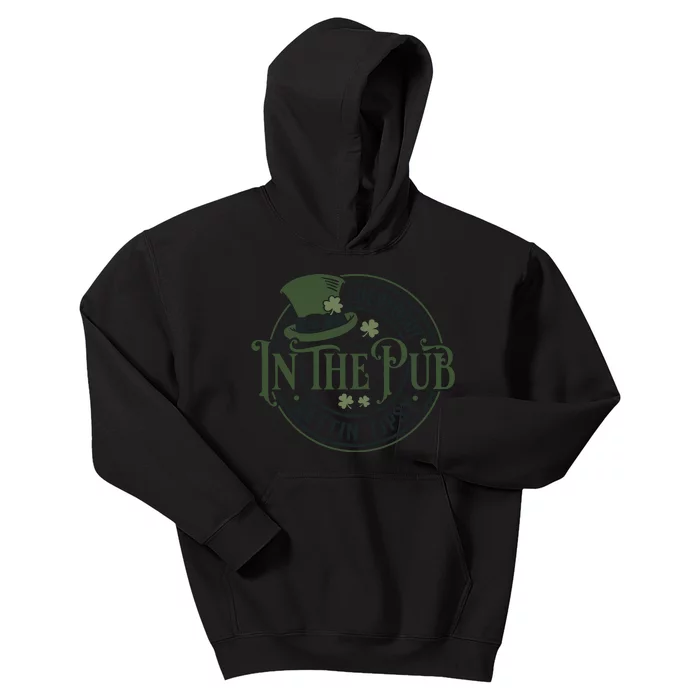 Everybody In The Pub Getting Tipsy St Patricks Day Bar Kids Hoodie