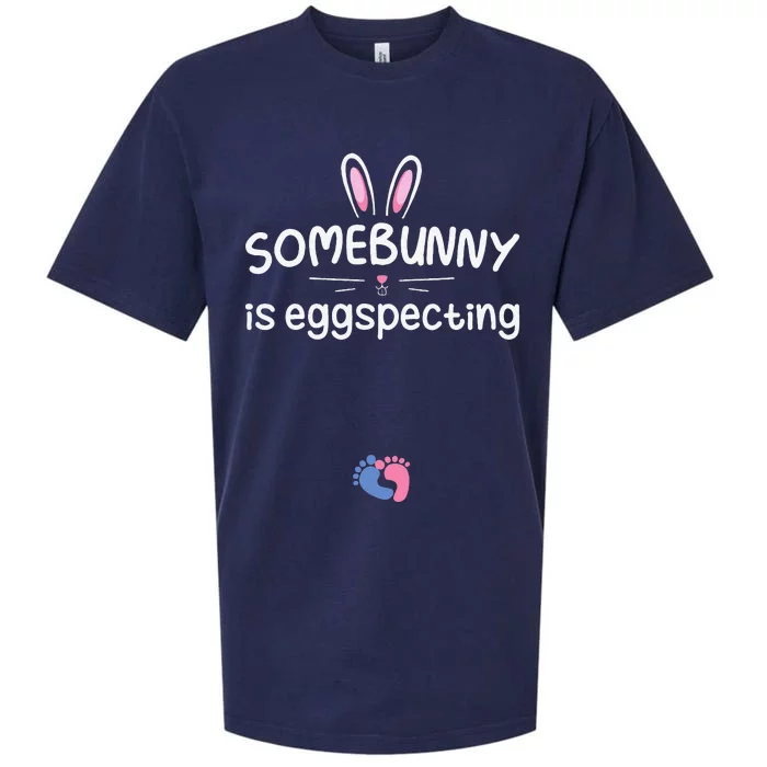 Expecting Mom Somebunny Is Eggspecting Easter Pregnancys Sueded Cloud Jersey T-Shirt