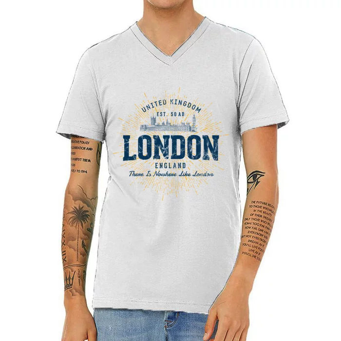 England Vacation Souvenir Vintage London V-Neck T-Shirt